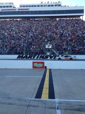 Image post by @MartinsvilleSwy on Twitter