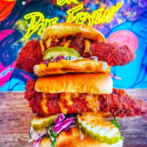 Image post by @daveshotchicken on Instagram