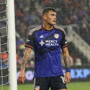 Image post by @Jonsepchinskiphotography on Facebook