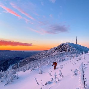 Image post by @j_skis on Instagram