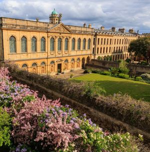 Image post by @oxford_uni on Instagram