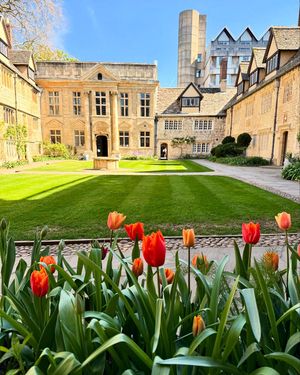 Image post by @oxford_uni on Instagram