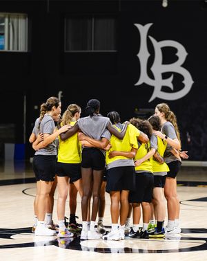 Image post by @lbsuwbb on Instagram