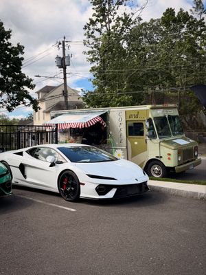 Image post by @lambogreenwich on Instagram