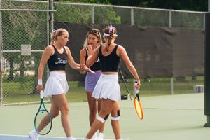 Image post by @sfa_tennis on Instagram