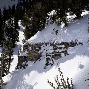 Image post by @j_skis on Instagram