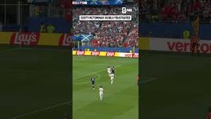 Video post by @FOX Soccer on YouTube