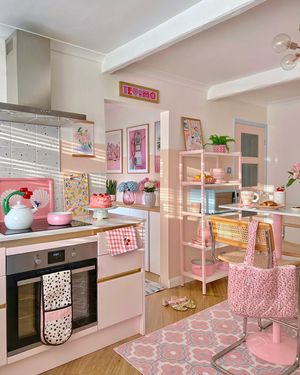 Image post by @homewithhelenandco on Instagram
