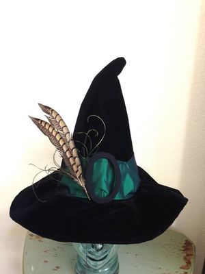 Image post by @mermaidencreations on Facebook