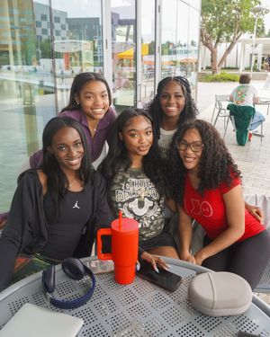 Image post by @univmiami on Instagram