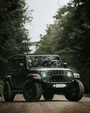 Image post by @coltonnhall on Instagram