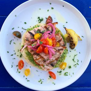 Image post by @eatcoyotas on Instagram