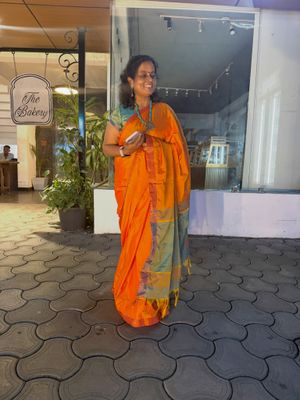 Image post by @shraddhaa_trends on Instagram