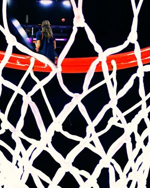 Image post by @uvawomenshoops on Instagram