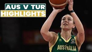 Video post by @basketballaus on YouTube