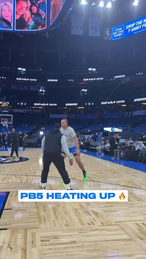 Video post by @nbaonprime on Facebook