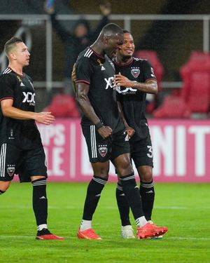 Image post by @dcunited on Instagram