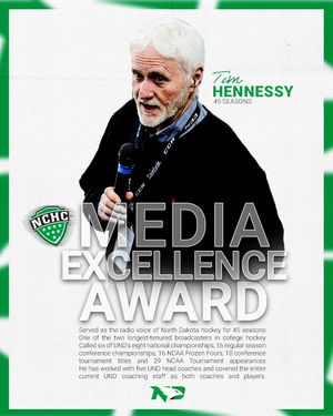 Image post by @undmhockey on Instagram