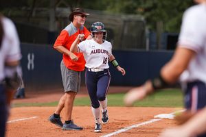 Image post by @auburnsoftball on Instagram