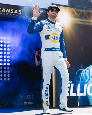 Image post by @chaseelliott9 on Instagram