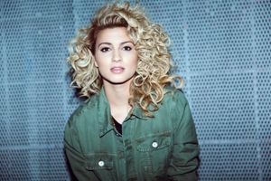 Image post by @iTunes on Twitter