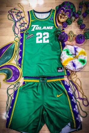 Image post by @GreenWaveMBB on Twitter