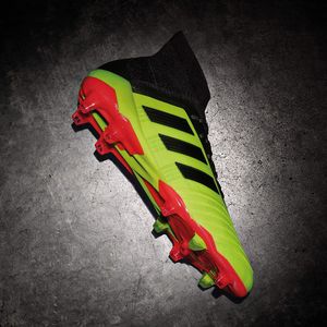 Image post by @soccerdotcom on Instagram