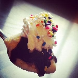 Image post by @friendlys on Instagram