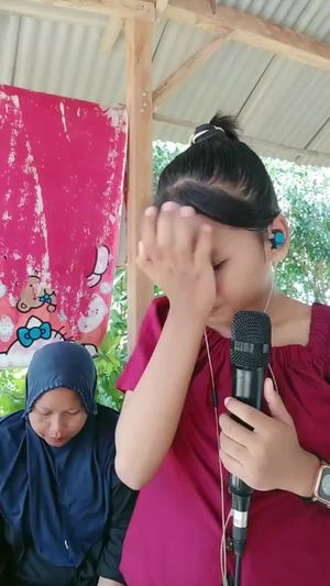Video post by @da7april on TikTok