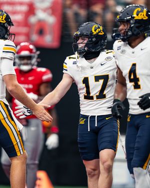 Image post by @cal_football on Instagram
