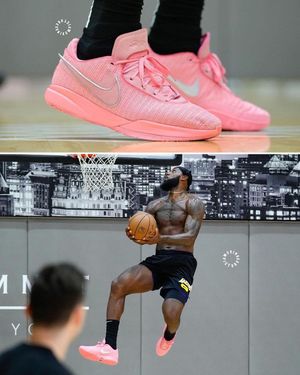 Image post by @sneakercenter on Instagram