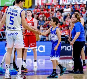 Image post by @acbcom on Instagram