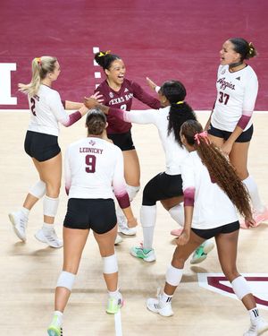 Image post by @aggievolleyball on Instagram