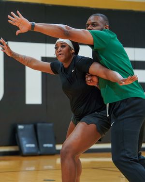 Image post by @charlottewbb on Instagram
