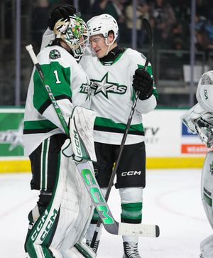 Image post by @txstarshockey on Instagram