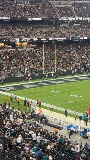 Video post by @theScore on Facebook