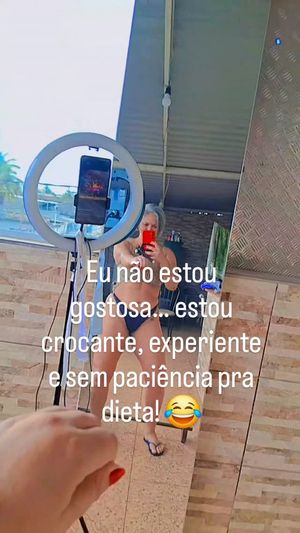 Video post by @janet_xavier.oficial on Instagram