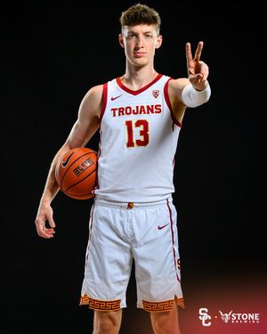Image post by @USC_Athletics on Twitter