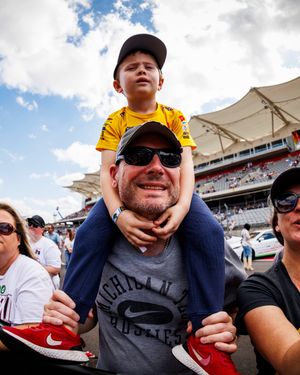 Image post by @nascaratcota on Instagram