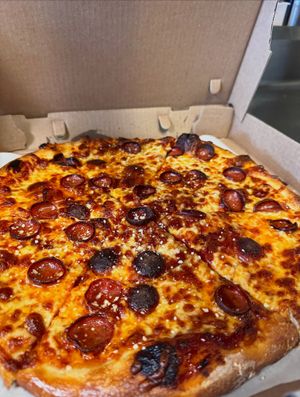 Image post by @wingnutzbarandgrill on Instagram