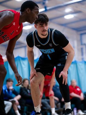 Image post by @itchenbball on Instagram