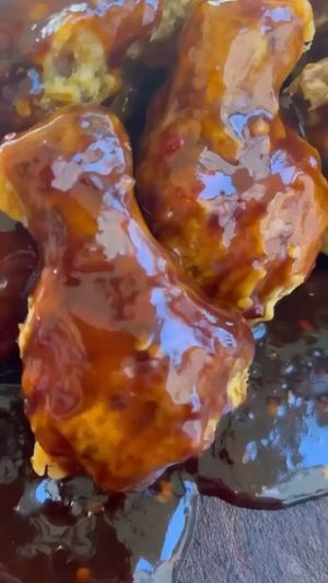 Video post by @lafishfry on Instagram