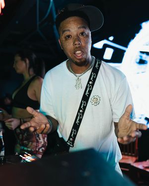 Image post by @iamdjtev on Instagram