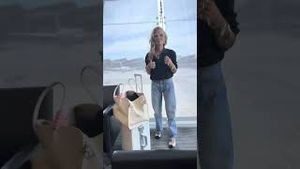 Video post by @shop.with.caroline on YouTube