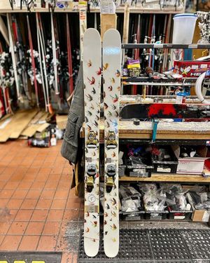 Image post by @j_skis on Instagram