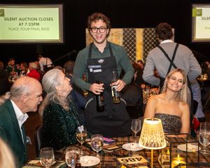 Image post by @WildGivesBack on Twitter