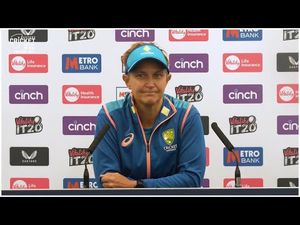 Video post by @cricketcomau on YouTube