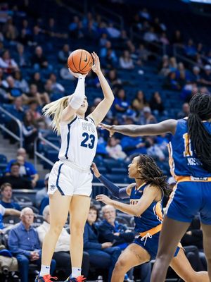 Image post by @byuwbb on Instagram