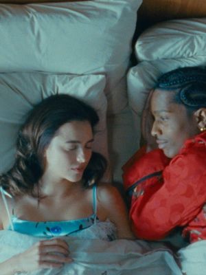 Image post by @harpersbazaarkorea on Instagram