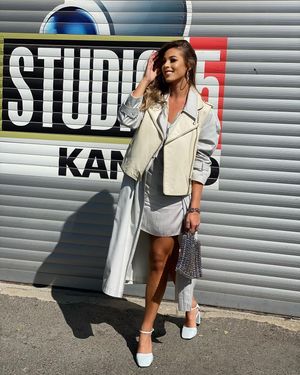 Image post by @roxananemes on Instagram